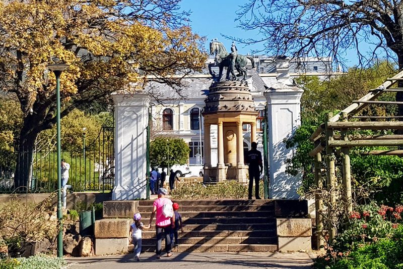 Half Day Cape Town Walking Experience with Nelson Mandela Legacy Exhibition